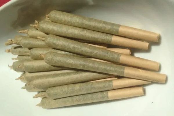 buy pre-rolled joints in France